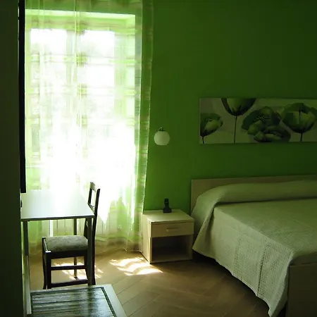 Isola Greca Gasthof Agrigent