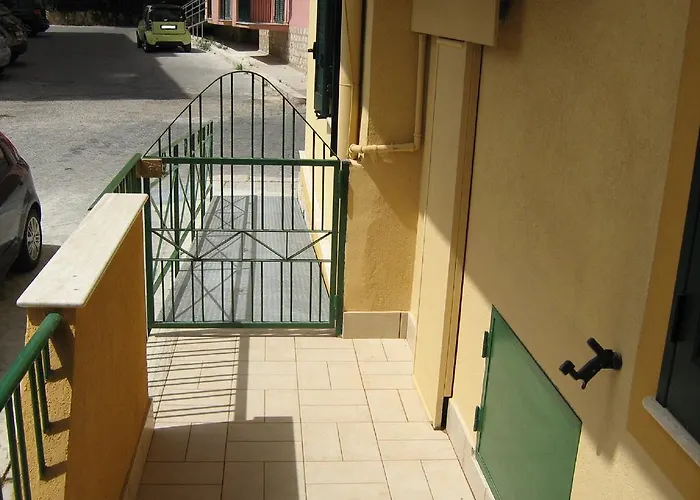 Gasthof Isola Greca *